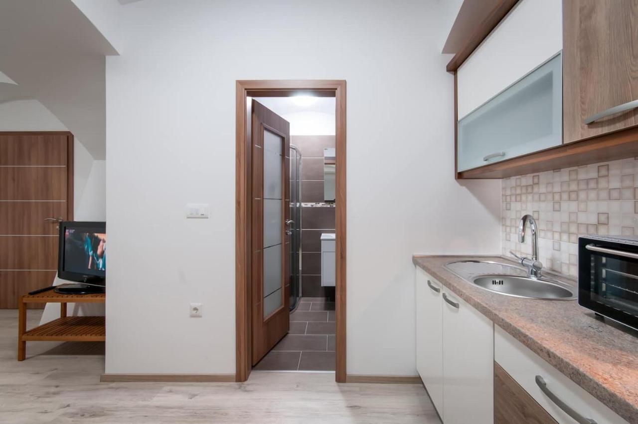 The Maze Apartment Liubliana Exterior foto